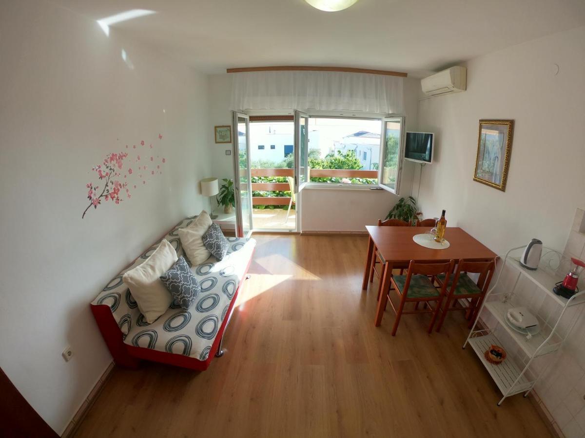 Mima Apartment *